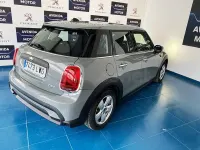 Usado Mini ONE 102 CV (75 kW) 2022 Gris / plata Utilitario