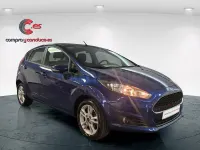 Usado Ford Fiesta Trend 82 CV (60 kW) 2016 Azul Utilitario