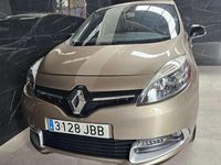 Usado Renault Scénic III LIMITED 110 CV (80 kW) 2014 Beige Monovolumen