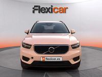 Begagnad Volvo XC40 Inscription 129 HK (94 kW) 2022 Vit SUV