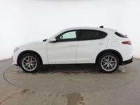 Usado Alfa Romeo Stelvio Executive 210 CV (154 kW) 2019 Blanco SUV