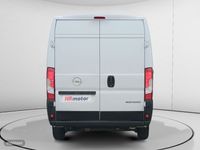 Usado Opel Movano 140 HP (102 kW) 2023 Branco Van