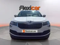 Usado Skoda Karoq Ambition 150 CV (110 kW) 2021 Blanco SUV