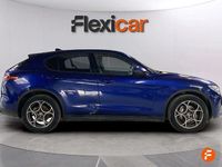 Usado Alfa Romeo Stelvio Sprint 200 CV (147 kW) 2022 Azul SUV
