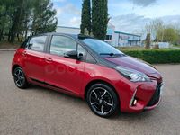 Usado Toyota Yaris Hybrid Edition 100 CV (73 kW) 2017 Rojo Berlina