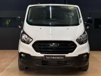 Usado Ford 300 Trend 125 CV (91 kW) 2019 Blanco Familiar
