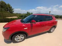 Usado SsangYong Tivoli 115 CV (84 kW) 2016 Rojo SUV