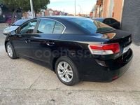 Usado Toyota Avensis Sol 129 CV (94 kW) 2010 Negro Berlina
