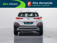 Usado Hyundai Kona 120 CV (88 kW) 2022 Blanco SUV