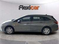 Usado Opel Astra 106 CV (77 kW) 2020 Gris Berlina