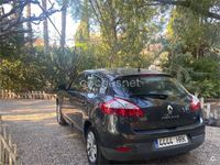 Usado Renault Mégane Dynamique 115 CV (84 kW) 2013 Negro Berlina