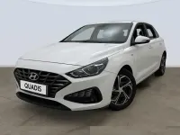 Usado Hyundai i30 120 CV (88 kW) 2022 Blanco Berlina