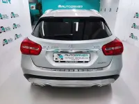 Usado Mercedes GLA220 Urban 170 CV (125 kW) 2016 Gris SUV