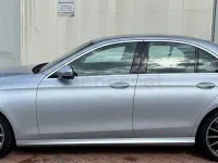 Usado Mercedes E220 194 CV (142 kW) 2017 Gris / plata Berlina