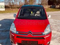 Usado Citroën Berlingo Seduction 114 CV (83 kW) 2014 Rojo Monovolumen