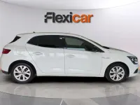 Usado Renault Mégane LIMITED 116 CV (85 kW) 2020 Blanco Berlina