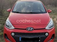 Usado Hyundai i10 66 CV (48 kW) 2019 Rojo Utilitario