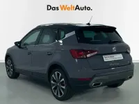 Usado Seat Arona FR 115 CV (84 kW) 2025 Gris SUV