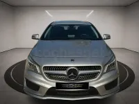 Usado Mercedes CLA200 Shooting Brake AMG line 136 CV (100 kW) 2016 Gris / plata Familiar
