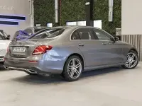 Usado Mercedes E220 194 CV (142 kW) 2016 Gris Berlina