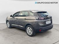 Usado Peugeot 3008 Active 130 CV (95 kW) 2021 Gris / plata SUV