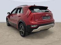 Usado Kia Niro 141 CV (103 kW) 2024 Blanco SUV