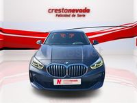 Usado BMW 118 Comfort Edition 150 CV (110 kW) 2021 Gris / plata Utilitario