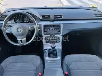 Usado VW Passat Edition 140 CV (102 kW) 2012 Marrón Berlina