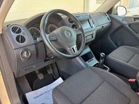 Usado VW Tiguan 110 HP (80 kW) 2014 Cinzento SUV