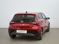 Nuevo Hyundai i20 100 CV (73 kW) 2025 Granate Utilitario