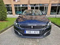 Usado Peugeot 508 Active 120 CV (88 kW) 2018 Gris / plata Berlina