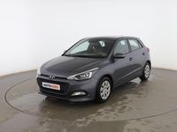 Usado Hyundai i20 85 CV (62 kW) 2018 Gris Berlina