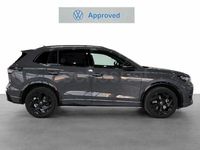 Usado VW Tiguan R-line 204 CV (150 kW) 2025 Gris / plata SUV