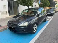 Usado Ford Focus Trend 115 CV (84 kW) 2007 Azul Berlina
