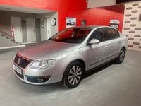 Usado VW Passat Advance 110 CV (80 kW) 2009 Gris / plata Berlina