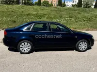 Usado Audi A4 140 CV (102 kW) 2007 Azul Berlina