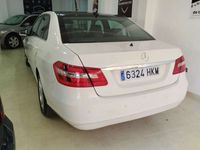 usado Mercedes E250 200CDI BE Dynamic Edition Aut.