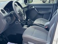 Usado VW Caddy Maxi Trendline 102 CV (75 kW) 2015 Blanco Monovolumen