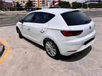 Usado Seat Leon XCELLENCE 150 CV (110 kW) 2018 Blanco Berlina