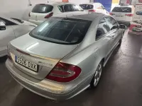 Usado Mercedes CLK200 306 CV (225 kW) 2005 Gris Coupe