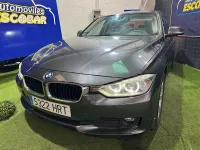Usado BMW 318 Comfort Edition 143 CV (105 kW) 2013 Gris / plata Berlina