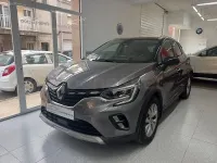 Usado Renault Captur Equilibre 90 CV (66 kW) 2022 Gris / plata SUV
