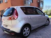 Usado Renault Scénic III Bose Edition 130 CV (95 kW) 2011 Gris / plata Monovolumen