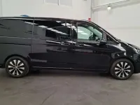 Usado Mercedes V250 Style 190 CV (139 kW) 2024 Negro Monovolumen
