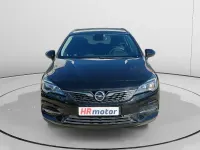 Usado Opel Astra S 110 CV (80 kW) 2020 Negro Familiar