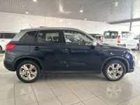 Usado Suzuki Vitara 120 CV (88 kW) 2018 Azul SUV