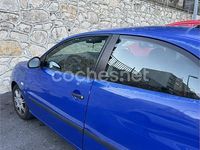 Usado Seat Ibiza Stella 100 CV (73 kW) 2003 Azul Utilitario