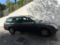 Usado Ford Mondeo Trend 155 HP (114 kW) 2006 Cinzento Carrinha