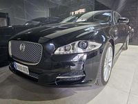 Usado Jaguar XJ Portfolio 385 CV (283 kW) 2010 Negro Berlina