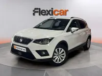 Usado Seat Arona Ecomotive 95 CV (69 kW) 2018 Blanco SUV